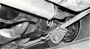 Rear Axle with Rectangular Radius Rod