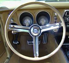 1967 Z87 Steering Wheel with RS horn cap